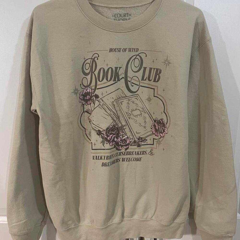 Court of Thorns Book Club sweatshirt size small